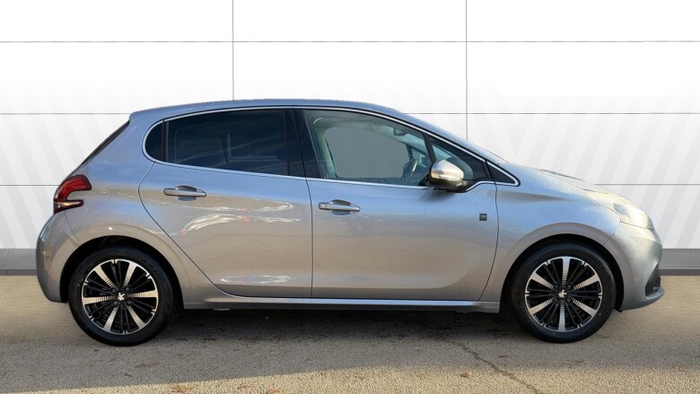 Peugeot 208 1.2 PureTech 82 Tech Edition 5dr [Start Stop] Petrol Hatchback